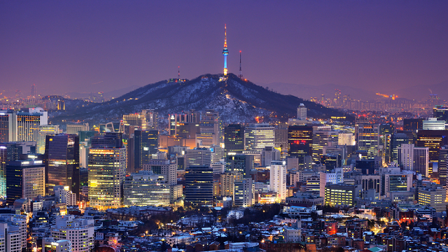 Du lịch Hàn Quốc: Nếu bạn đang tìm kiếm một điểm đến tuyệt vời cho kỳ nghỉ của mình, Hàn Quốc là một sự lựa chọn hoàn hảo. Với những điểm tham quan nổi tiếng như Seoul, Busan, Jeju và nhiều địa danh khác, du lịch Hàn Quốc sẽ mang lại cho bạn những trải nghiệm tuyệt vời và không thể nào quên.
