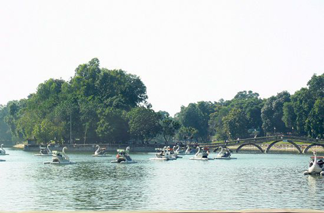 Công viên đẹp ở Hà Nội