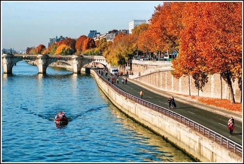 sông Seine thơ mộng 